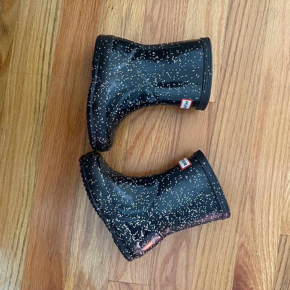 BRAND NEW 4C HUNTER BOOTS